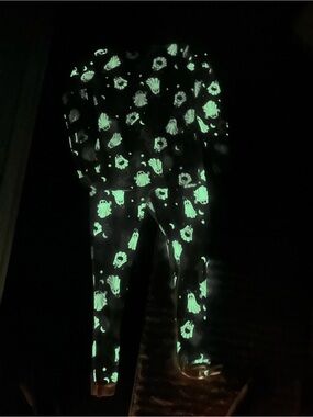 The Children’s Place PJ Place Girls Sz 16 Glow in the Dark Halloween Pajama Set